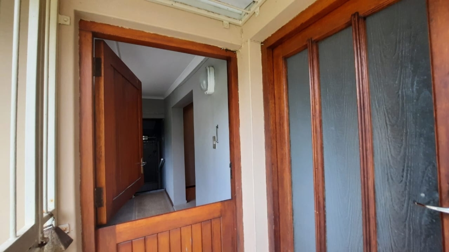 To Let 1 Bedroom Property for Rent in Kleinmond Western Cape